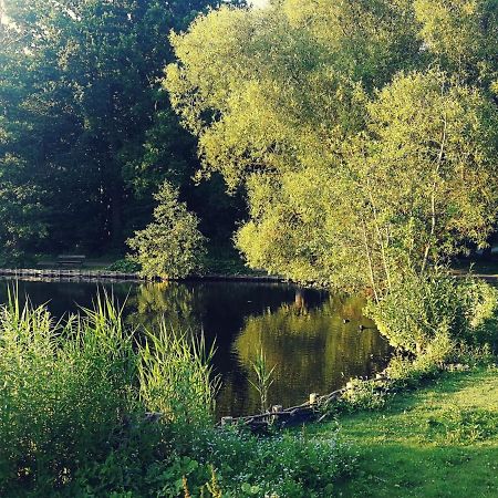 Room In A Danish Cottage With Garden View, 10 Min To Cph Гентофте Екстериор снимка